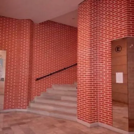 Amazing Sunny Flat With Balcony Pool Two Mins From The 또레비에하