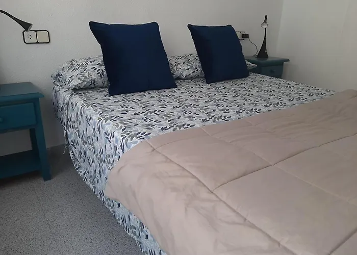 Amazing Sunny Flat With Balcony Pool Two Mins From The Apartamento *